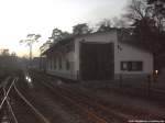 Blick auf den Lokschuppen & Den Bahnsteig f�r Sonderz�ge in Ostseebad G�hren am 6.3.14