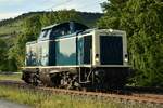 LZ kommt am Sonntag den 7.6.2026 die 212 285-1 bei Th�ngersheim gen W�rzburg Hbf fahrend vor mein Objektiv. 