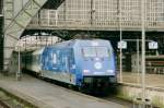 THW 101 014 steht am 21 Mai 2001 in K�ln Hbf.
