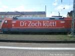 101 114-7 mit  D´r Zoch k�tt  Werbung im Bahnhof Halle (Saale) Hbf am 14.5.15
