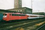 Scanbild von 110 254 mit IC-Wagen in D�sseldorf Hbf.