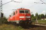 RB nach Hamm mit 111 129 passiert am 12 Augustus 2006 Kaldenkirchen w�hrend ein Bahnhofsfest.