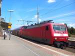 120 205 als RE1 mit ziel Hamburg Hbf im Bahnhof B�tzow am 15.7.14