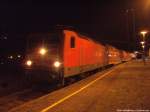 143 201-3 als RE9 mit ziel Stralsund Hbf im Bahnhof Stralsund- R�gendamm am 16.12.13