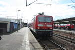 143 821 verl�sst mit Ziel Sch�na den Bahnhof Pirna am 6.6.22