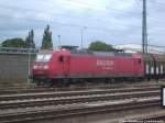145 053-5 abgestellt im Bahnhof Waren (M�ritz) am 16.6.13