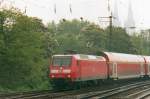 Am 24 Mai 2001 treft 146 015 in K�ln Deutz ein.