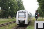 1648 410/910 verl�sst als RE24 mit ziel Halle(Saale) Hbf den Bahnhof Sandersleben (Anh) am 7.6.21
