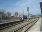 PRESS 346 020-3 (345 213-3) Dieselt gem�tlich aus Mukran in den Bahnhof Bergen auf R�gen am 24.4.13