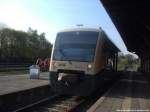 PRESS 650 032-4 mit Ziel Bergen auf R�gen im Bahnhof Putbus am 30.4.14