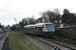 650 032 (650 300) der PRESS verl�sst als RB mit ziel Bergen auf R�gen den Bahnhof Putbus am 28.12.19