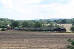 86 1744 und 114 703 (203 230) von Bergen auf R�gen kommend mit Ziel Lauterbach Mole kurz vor Putbus am 31.7.21