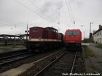 202 327 (203 227) der LEG und HGL 185 601 im Bahnhof Gro�korbetha am 17.4.16