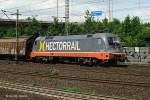 242 517 der HECTORRAIL zog einen g�terzug am 10.06.13 durch hh-harburg