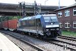 185 565-9 fuhr mit einen containerzug durch hh-harburg,31.08.21