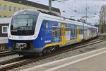 NWB 440 330 h�lt am 27 April 2016 in Bremen Hbf.