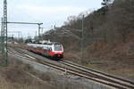 �BB / ODEG 4746 055/555 verl�sst den Bahnhof Lietzow (R�gen) in Richtung Sassnitz am 28.12.19