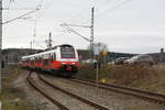 �BB / ODEG 4746 552/052 als RE9 mit ziel Sassnitz bei der einfahrt in den Bahnhof Lietzow (R�gen) am 28.12.19