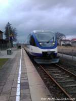 OLA VT 0007 mit Ziel �ckerm�nde Stadthafen im Bahnhof Reuterstadt Stavenhagen am 13.4.13