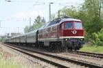 232 601 der WFL mit 243 005 verl�sst den Bahnhof Ortrand in Richtung Gro�enhain am 14.5.22