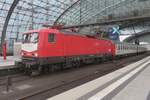 WFL 112 035 steht mit ein Sn�lltaget aus Stockholm am 19 September 2022 in Berlin Hbf.