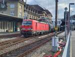 Die ex DB WRS 193 302 (91 80 6193 302-7 D-WRSCH) steht mit einem Kesselwagenzug in Lausanne.
5. Jan 2026