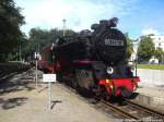 99 2324 der Mecklenburgischen B�derbahn  Molli  beim einfahren in den Bahnhof Heiligendamm am 13.7.14