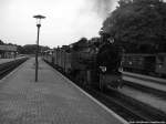 R�BB Mh 52 mit dem Sonderzug bei der Einfahrt in Putbus am 30.8.13