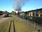 R�BB 99 1781 mit ziel Ostseebad G�hren bei der Ausfahrt aus Putbus am 2.10.13