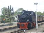 R�BB 99 4652 f�hrt f�r F�hrerstandsmitfahrten im Putbusser Bahnhof hin und her am 31.5.15