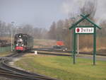 99 4633 der R�BB bei der Einfahrt in den Bahnhof Putbus am 6.1.18