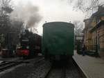 99 4632 der R�BB im Bahnhof Ostseebad G�hren am 23.12.18