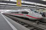 ICE 407 006 steht am 28 Dezember 2016 in M�nchen Hbf.