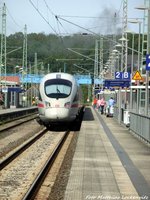 411 XXX im Bahnhof Bergen auf R�gen am 22.5.16