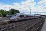 ICE 409 053 durchfahrt am 10 Juli 2022 Amstetten (W�rttemberg).