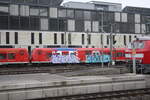 425 xxx mit zuk�nftiger SBH beklebung im Bahnhof Hannover Hbf am 4.1.22