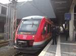 648 460 / 960 und ein weiterer LINT Trienwagen als RE mit ziel Kiel Hbf im Bahnhof L�beck Hbf am 2.10.14