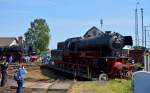 23 042 auf der Drehscheibe in Darmstadt Kranichstein am 14.05.2015