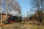 99 1574-5 am 28.02.2015 bei der Einfahrt in den Bahnhof von Mügeln.