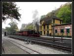 99 608 am 13.Okt.2013 im Bahnhof Ghren mit ihrem Sonderzug