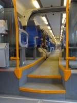 Zwei Treppenstufen m�ssen bew�ltigt werden um in die oberen Sitzbereiche des Talent2 zu gelangen.