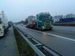 SZM SCANIA mit beladenem Tieflader gesehen auf der A 61 an der Rastst�tte Dannstadt am 14.01.2014