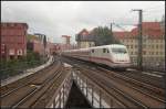 DB Fernverkehr 401 081 am 14.06.2012 unterwegs zum n�chsten Halt Berlin Hauptbahnhof (gesehen Berlin Alexanderplatz)