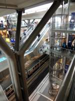 Hauptbahnhof Berlin, mittlerer Bereich am 28.09.2013.