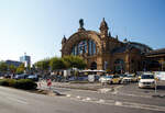 Das Hauptportal (Mittelstück) vom Hauptbahnhof Frankfurt am Main am 05.09.2021.