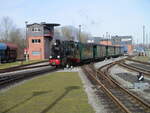 insel-rugen/875692/fuenf-wagen-reichen-im-winter-fuer Fünf Wagen reichen im Winter für die Züge beim Rasenden Roland aus.So war für die Mh53 der Fünf-Wagenzug,am 24.Februar 2025,keine Anstrengung als Dieser von Göhren nach Putbus kam.