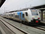 4746 804 auf Gleis 5,am 07.Dezember 2020,im Stralsunder Hbf.