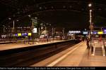 Abends und wenn kein Zug angek�ndigt ist, ist es doch recht leer auf den oberen Bahnsteigen (Berlin Hauptbahnhof, 20.01.2009).