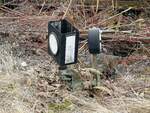 Stillgelegtes Gleis mit teilweise zerlegter Weichenlaterne in Jettingen am 22.02.2019.