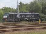 Rostock-Spezial/149424/es-64-f4-207-von-ctl-logistics ES 64 F4-207 von CTL Logistics wartet auf den nchsten Einsatz von WRS nach Stendell.(11.07.2011)